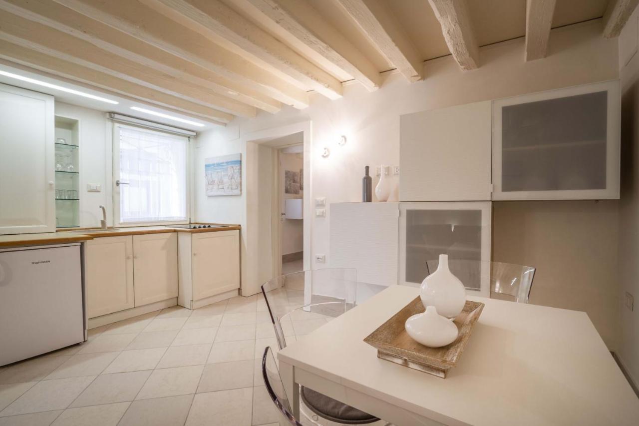 Residenza 3B Villa Venesia Bagian luar foto